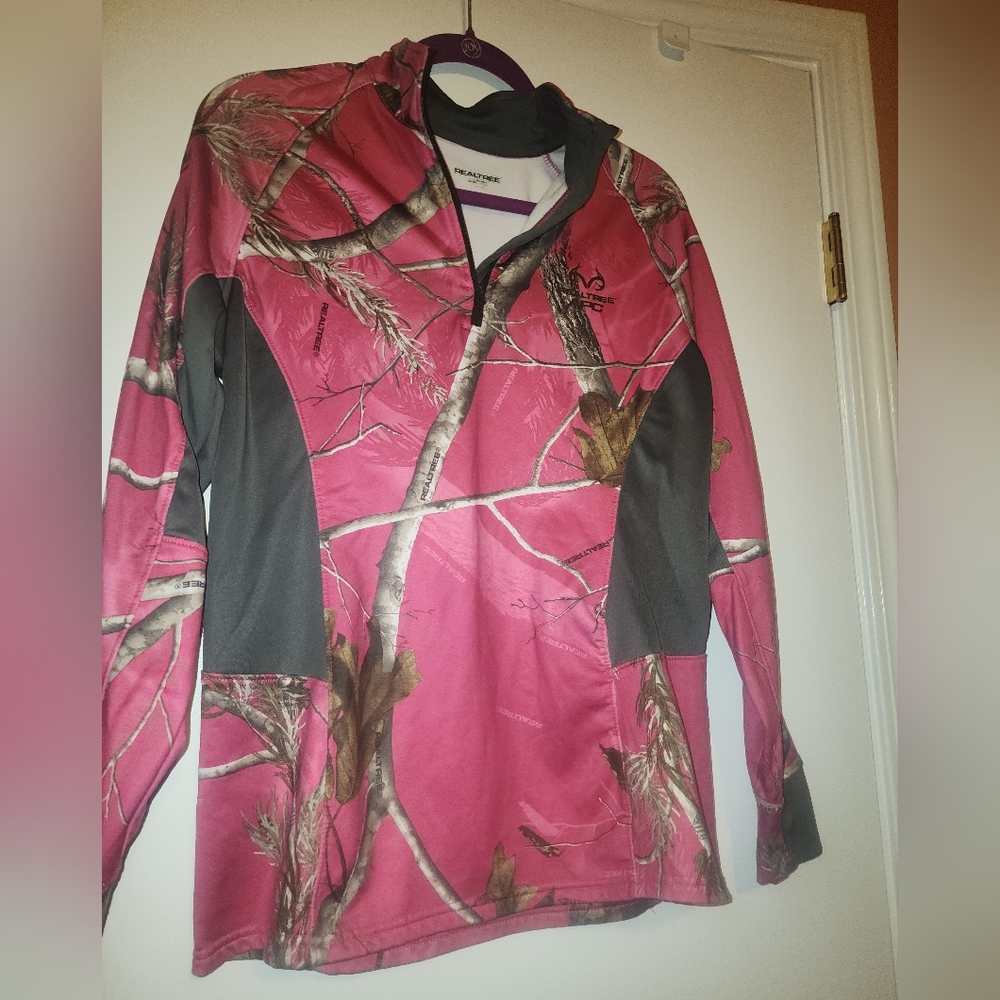 Realtree Quarter-Zip Long Sleeve Shirt